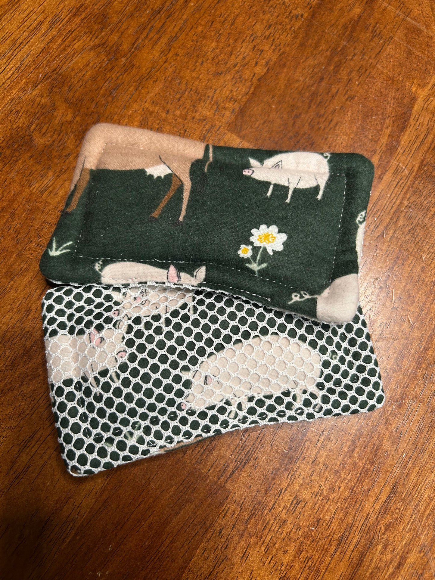 Cows and Pigs sponges