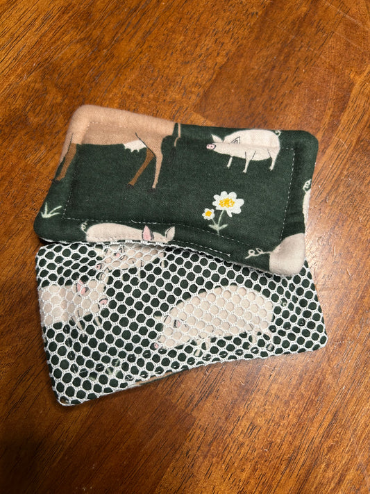 Cows and Pigs sponges